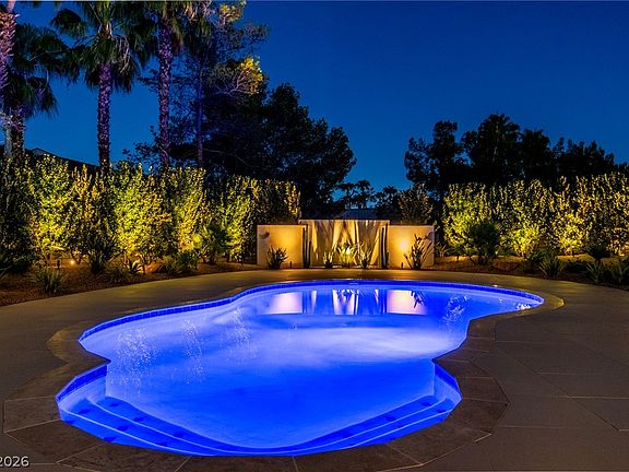 2nd image of 1508 Ten Palms Ct