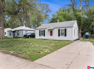 2805 Calhoun St, Bellevue, NE 68005