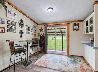 11560 Timber Ln, North Zulch, TX 77872