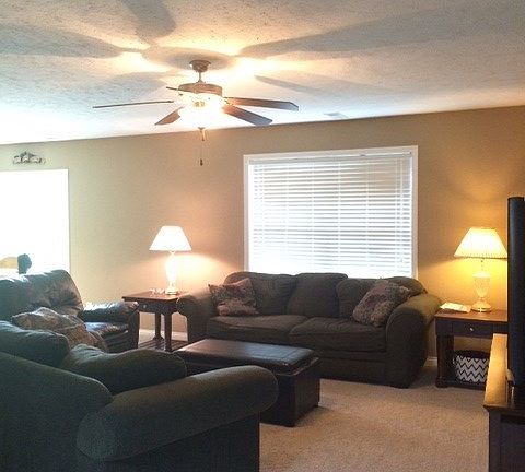 5th image of 4790 Imperial Dr