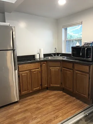 Rented by Bond New York | media 7