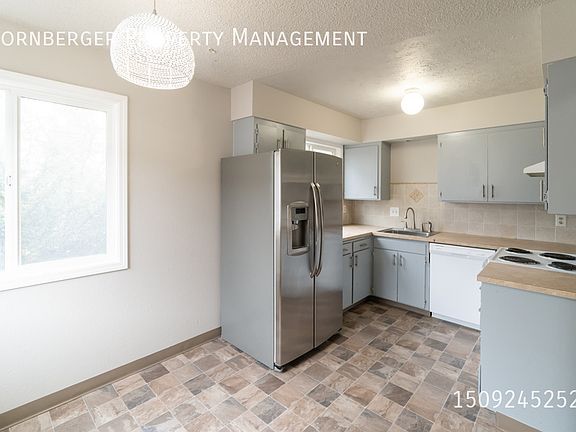 2nd image of 2722 E 37th Ave #2722