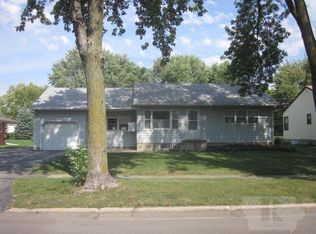 517 E Olive St, Laurens, IA 50554
