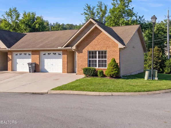 3513 Valley Stream Way, Knoxville, TN 37917