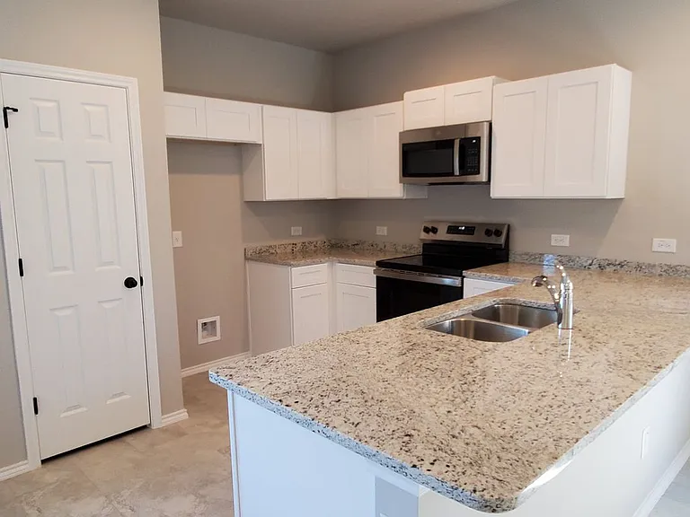 8607 Valentina Way #102 — Photo 10