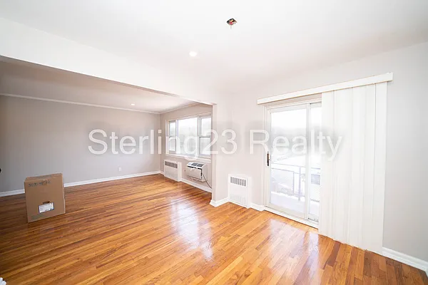 Rented by Sterling Realty Solution Inc | media 35