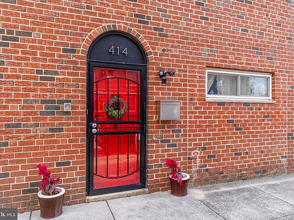 4th image of 414 Vollmer St