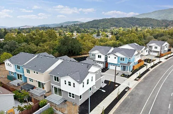 Building Photo - 1507 Love Ct