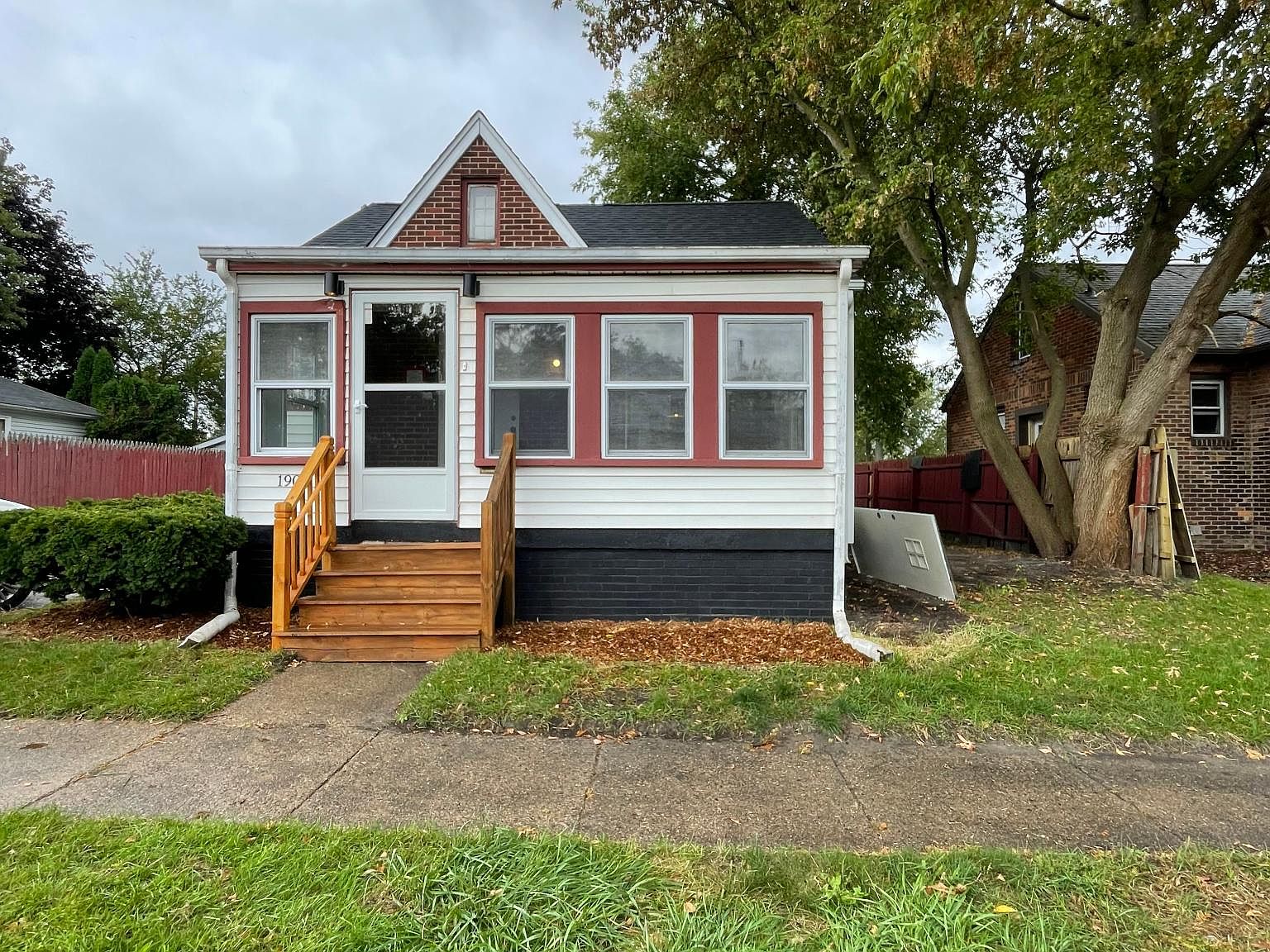 1907 22nd St, Port Huron, MI 48060 Zillow