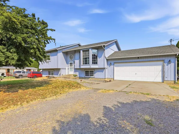 17703 E 6th Ave, Greenacres, WA 99016