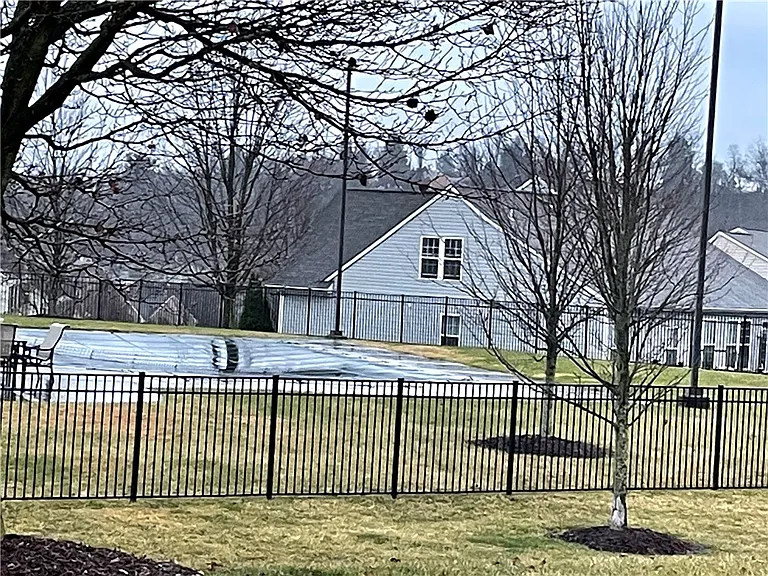 2008 Michael Dr — Photo 28