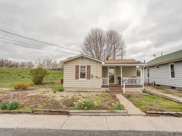 836 Pine St, East Alton, IL 62024
