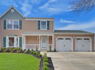 43 Concord Cir, Howell, NJ 07731