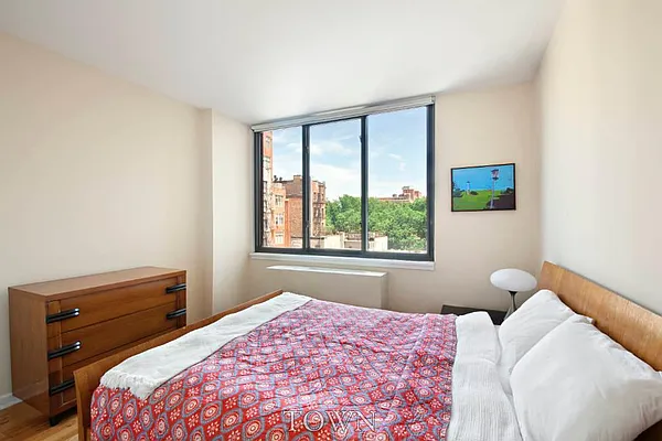 Sold by Town Residential | media 31