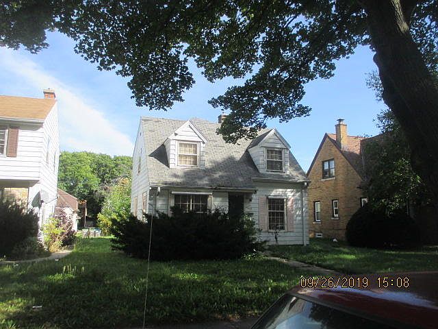2nd image of 4130 N 42nd St
