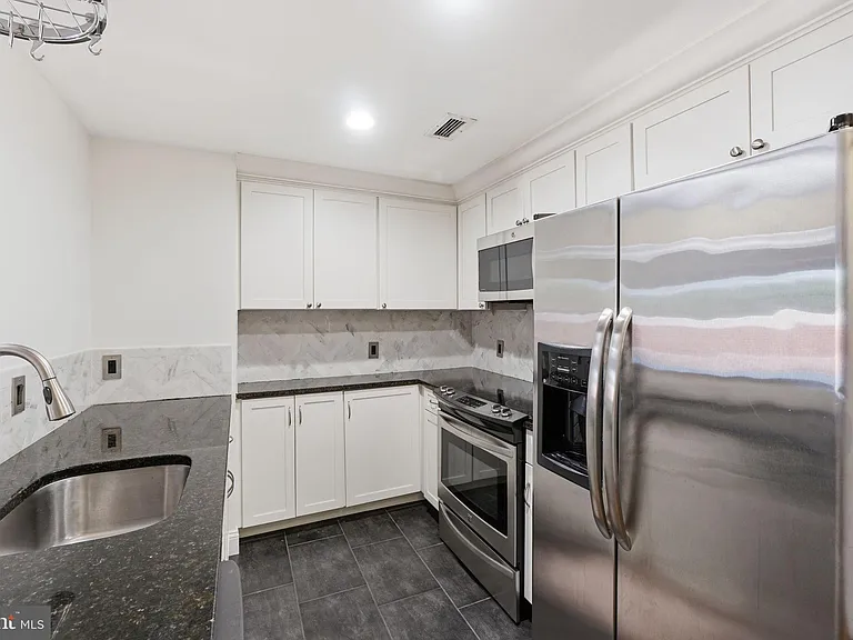 2301 N St NW #101 — Photo 6