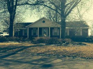 918 Valhalla Dr, Jonesboro, AR 72401