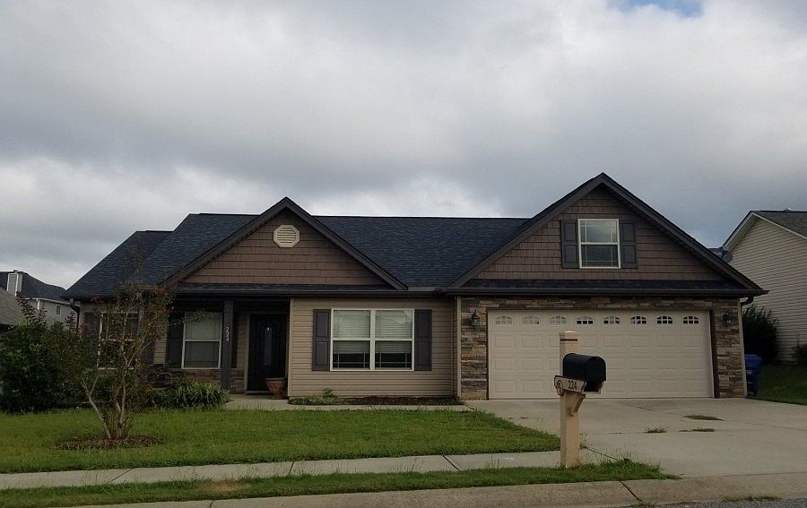 1st image of 224 W Camelton Dr