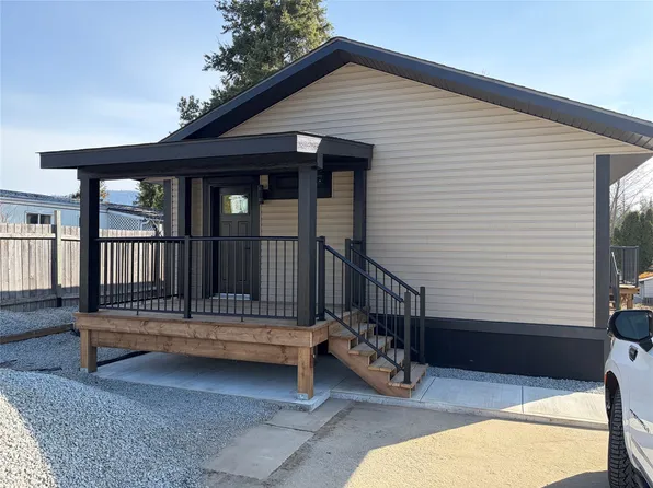 1361 30th St SE #42, Salmon Arm, BC V1E 2N4