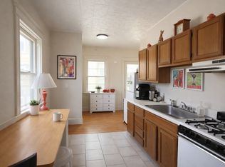 22 Park Ave APT 2, Rochester, NY 14607