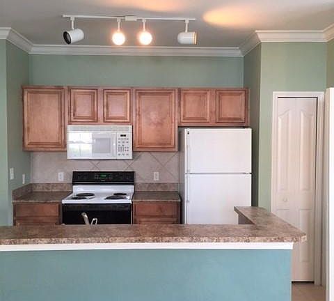 4th image of 8387 38th Street Cir E Unit 301
