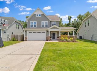 416 Middle Grove Ln, Wilmington, NC 28411