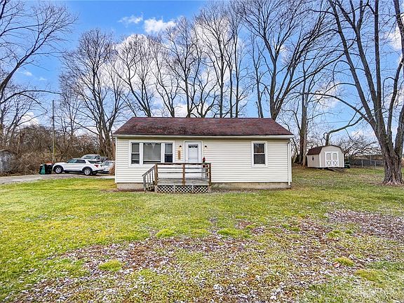 3rd image of 1503 Beach Dr