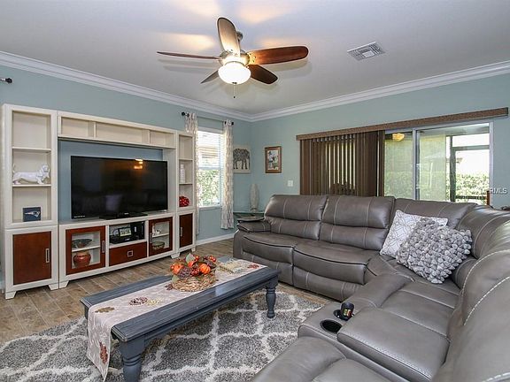 5th image of 11205 Roseate Dr