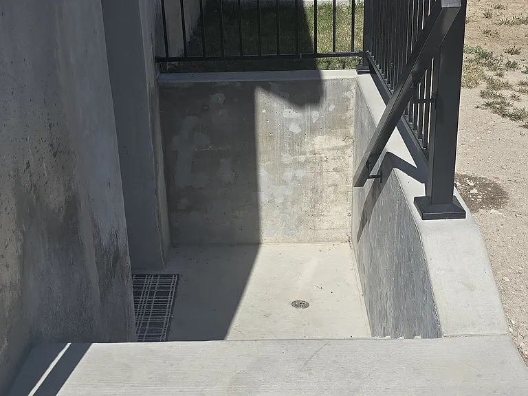8814 Daisy View Ln — Photo 1