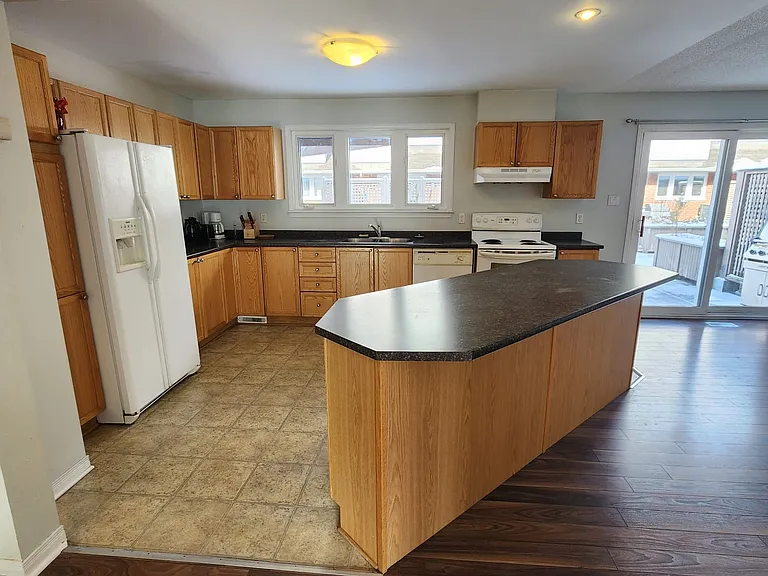134 Monterey Dr #1 — Photo 1