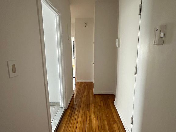 2nd image of 3230 Steuben Ave #G7-1