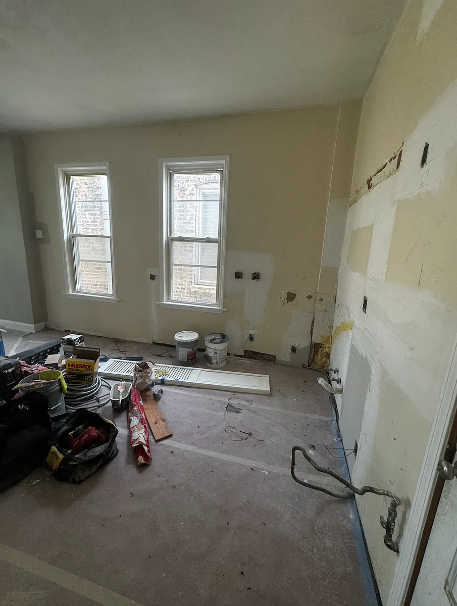 Building Photo - 1348 N Bell Ave #2F