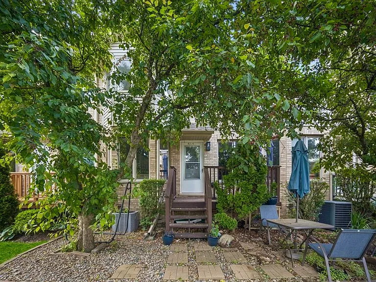 8314 W 95th St — Photo 19