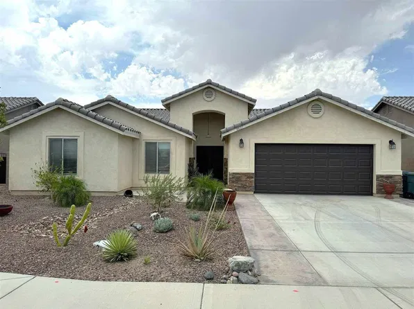 8627 E 35th St, Yuma, AZ 85365