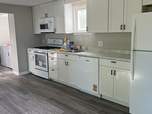 2nd image of 19137 Westwood Dr