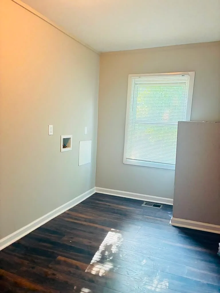 733 Wilson rd — Photo 3
