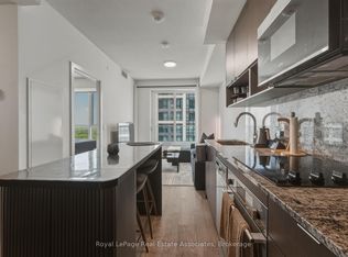 9 Mabelle Ave #3020, Toronto, ON M9A 0E1