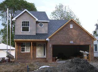 23032 Hughes Ave, Hazel Park, MI 48030