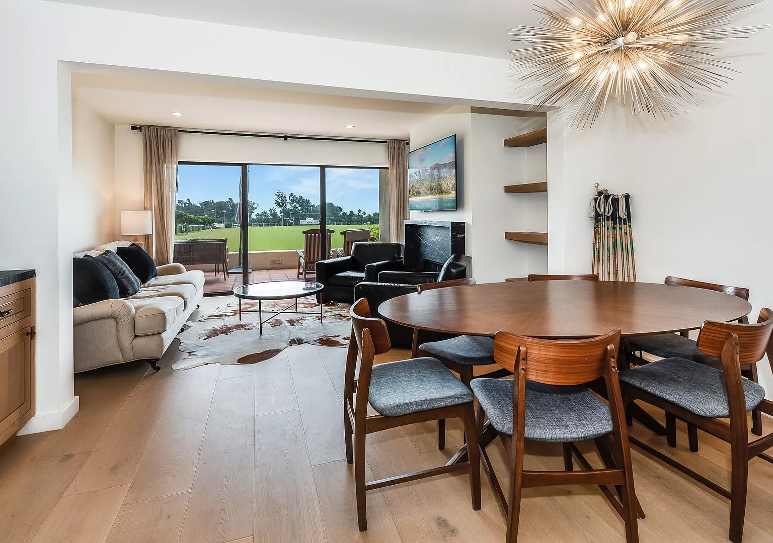 Furnished Coastal Rental | Available September 15 April 15 — Photo 3