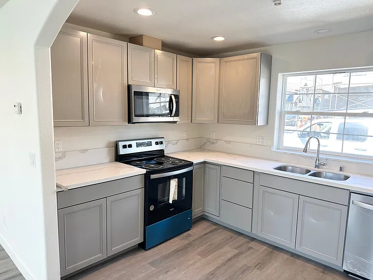 3155 Niagra St #147 — Photo 6