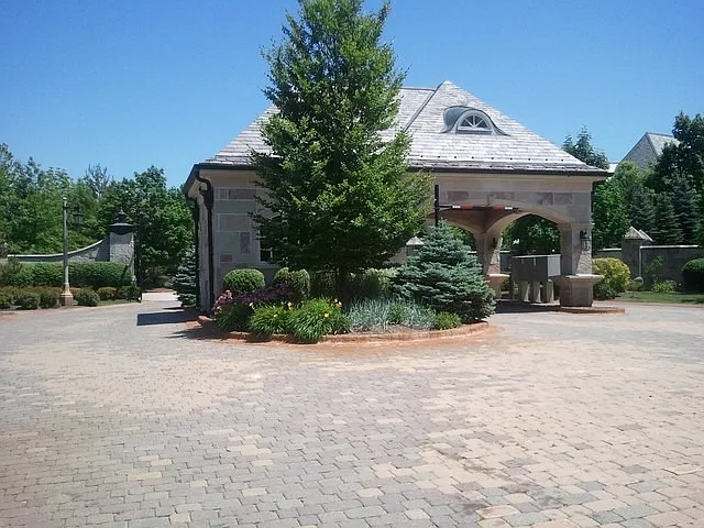4 Brooke Ln #4 photo 1