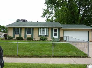 2105 W 54th St, Davenport, IA 52806