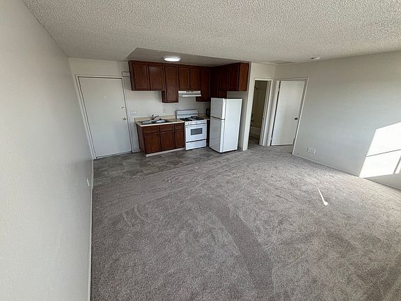 4th image of 6735 El Cajon Blvd APT B4