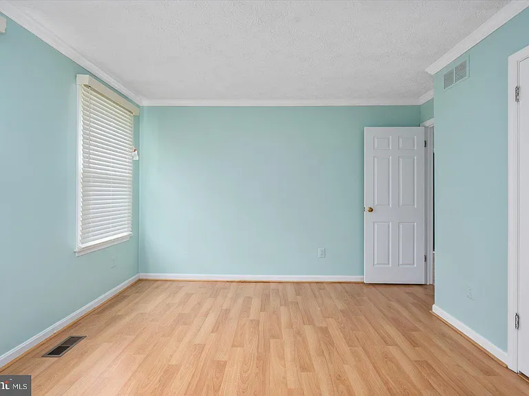 2505 Buckingham Ct — Photo 30