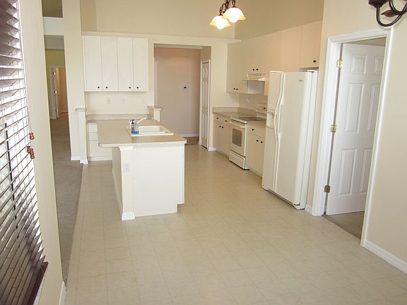 5th image of 6718 Calistoga Cir
