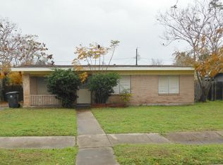 5906 Kimbrough Dr, Corpus Christi, TX 78412