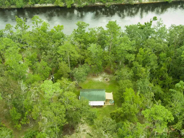 17083 229th Dr, Live Oak, FL 32060