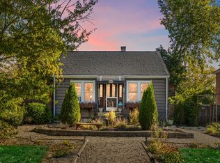 445 S Ellis St, Bensenville, IL