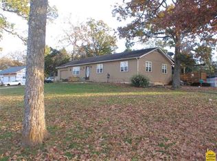 18160 Anemone Ln, Warsaw, MO 65355