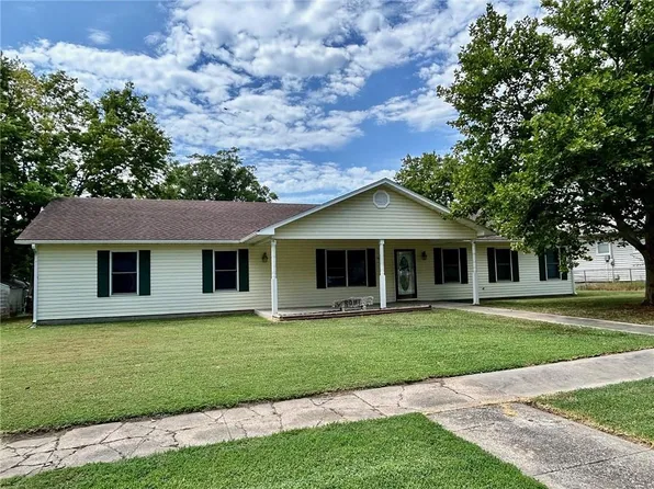 1620 Clark Ave, Parsons, KS 67357